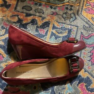 Sole Society Burgundy Wedge Shoes